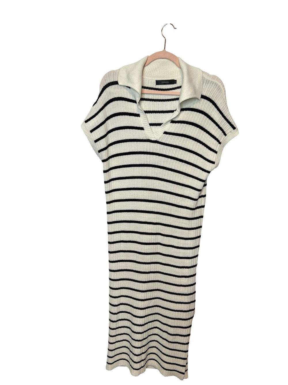 Zesica White and Black Striped V-Neck Sweater Dress
